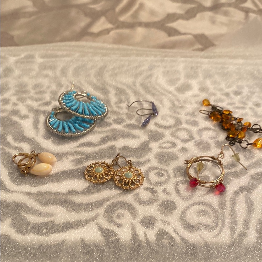 Elegant six pair of hook style earrings